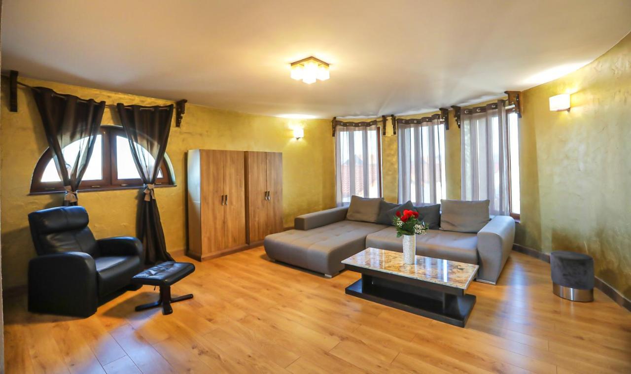 Transilvania Mansion Brasov Exterior photo