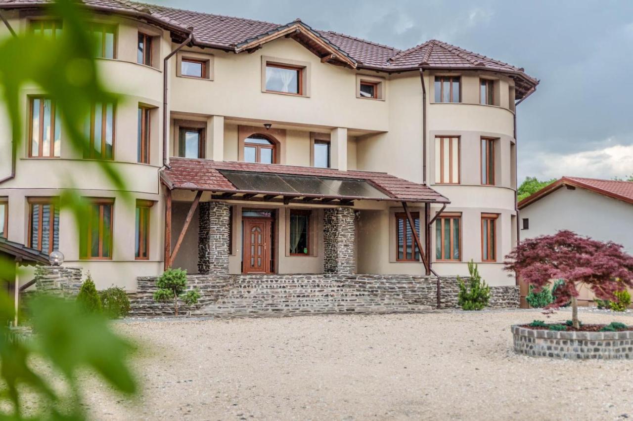 Transilvania Mansion Brasov Exterior photo